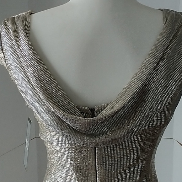 Tahari ASL, Metallic Long Gown, Sz 2 - Picture 5 of 16